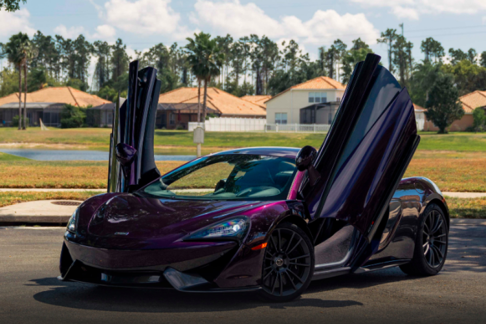 McLaren 570S