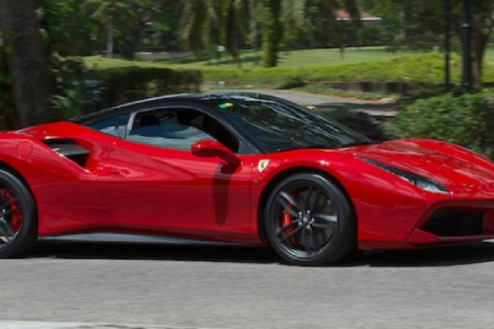 Ferrari 488