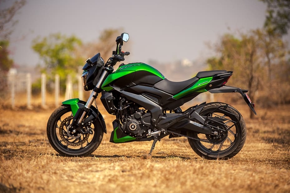 BAJAJ Dominar 400