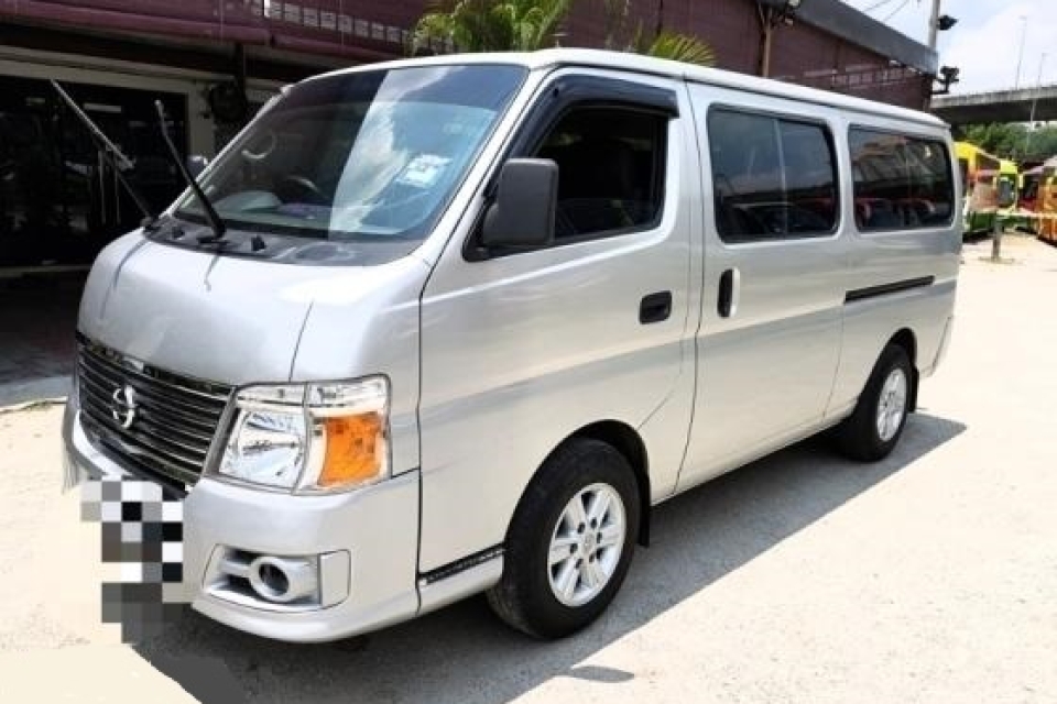 Nissan Urvan