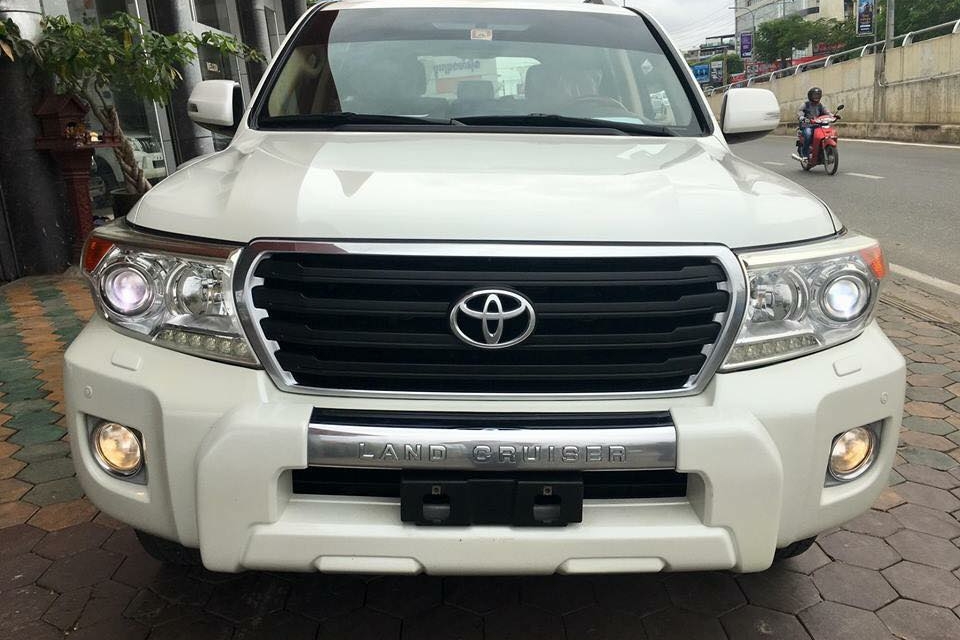 Toyota Land Cruiser