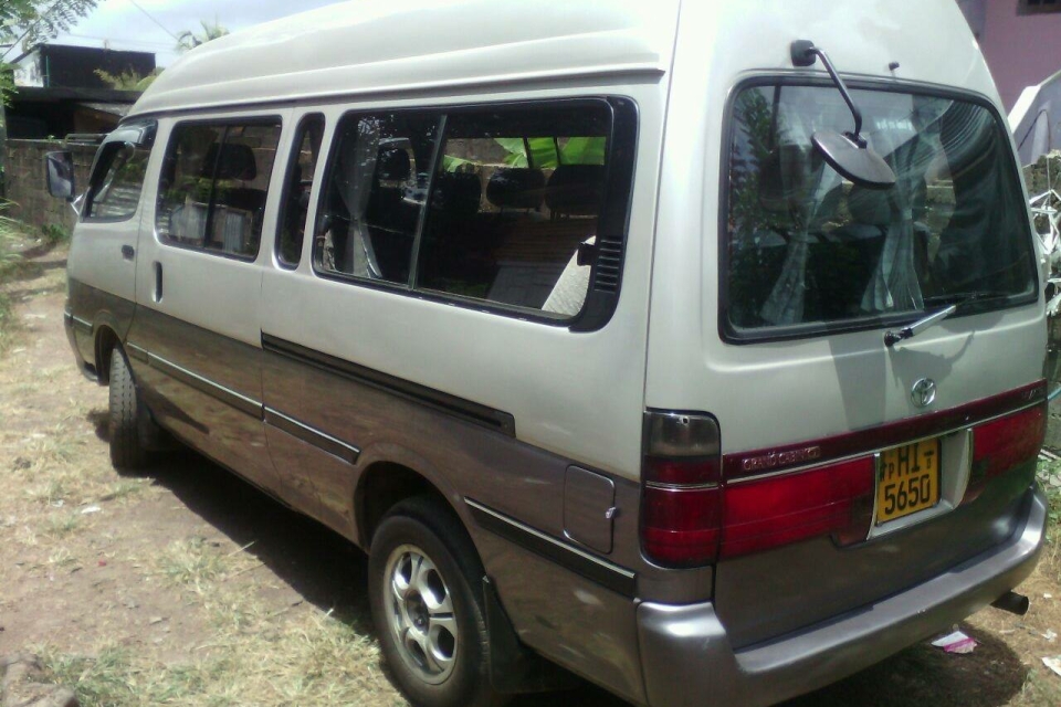 Toyota Grand HiAce